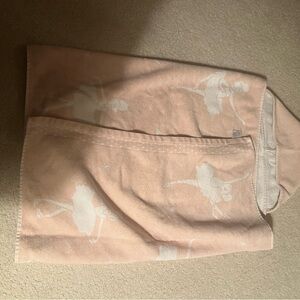 Pottery barn, kids , hooded towel